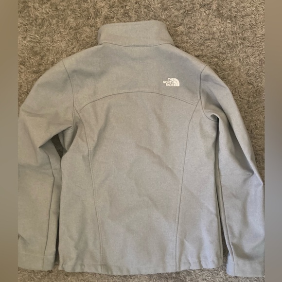 Women’s size medium Northface Aprx bionic fleece lined gray jacket. - Picture 2 of 5